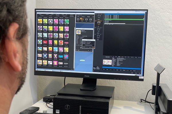Kongsberg has integrated CalderaRIP’s GrandCutServer software with its iPC (i-cut Production Console) to support the JDF export and QR code functionality and simplify file prep
